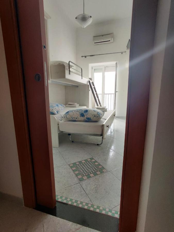 Casa Vacanze Da Serena Lacco Ameno  المظهر الخارجي الصورة